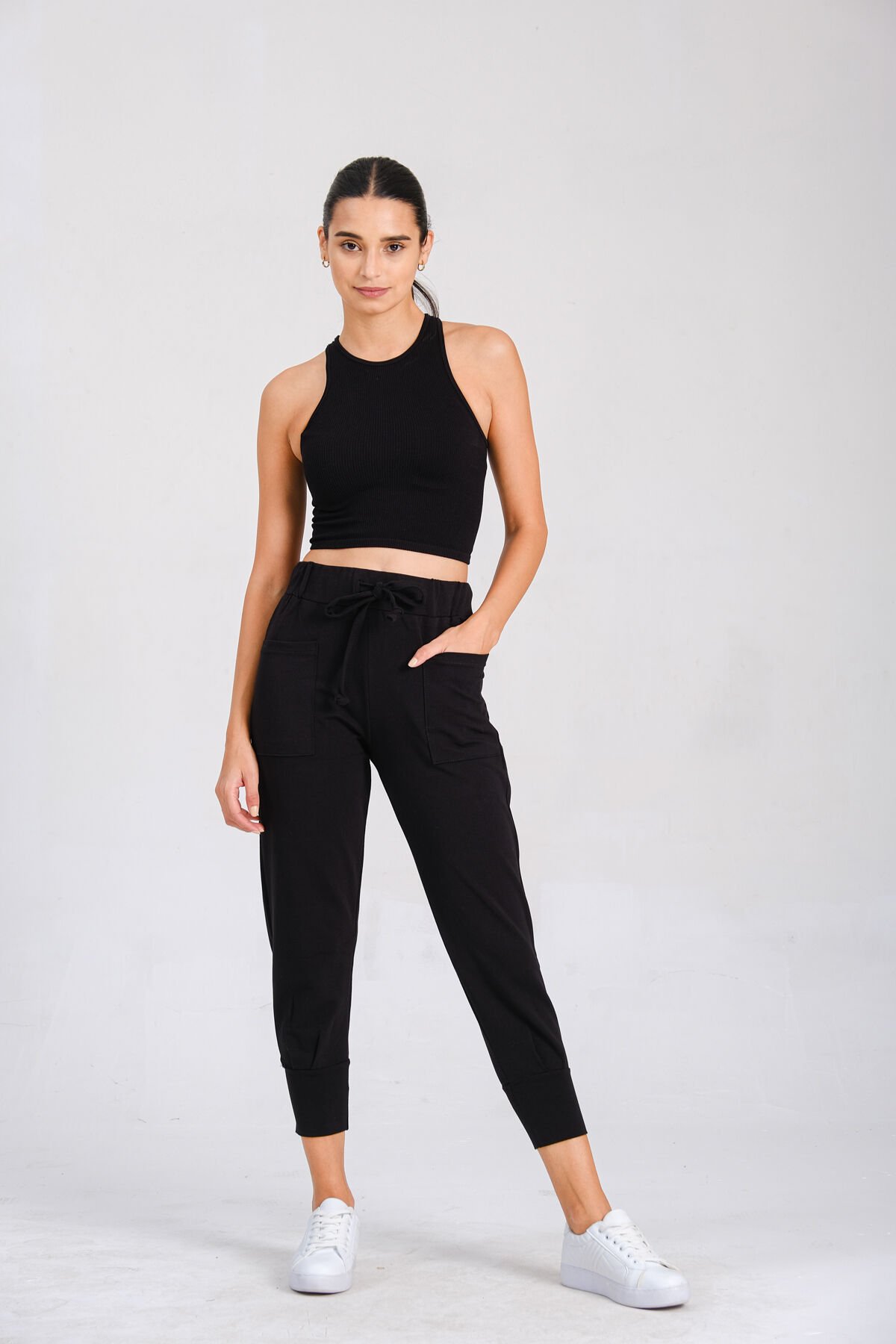 Siyah Cepli Jogger