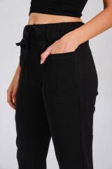 Siyah Cepli Jogger