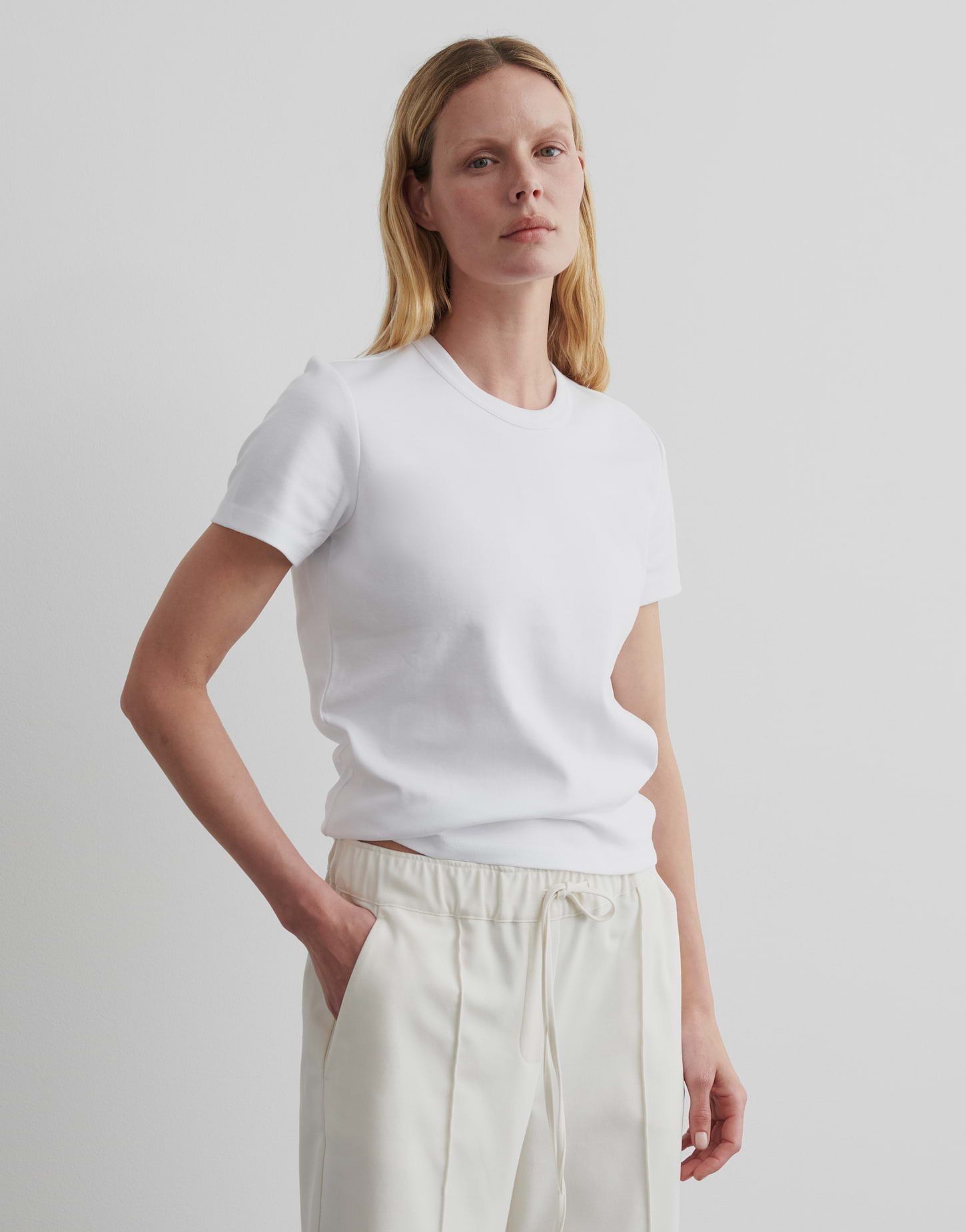 Basic Tshirt Beyaz - 42