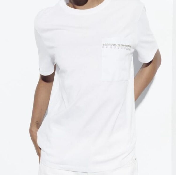 Beyaz Taşlı Tshirt
